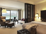 An Overnight Stay in a Lakeview Room